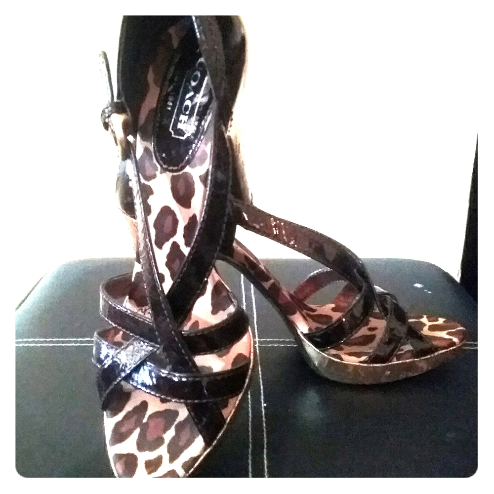 Coach sandals - Say Hello to Dorothea!